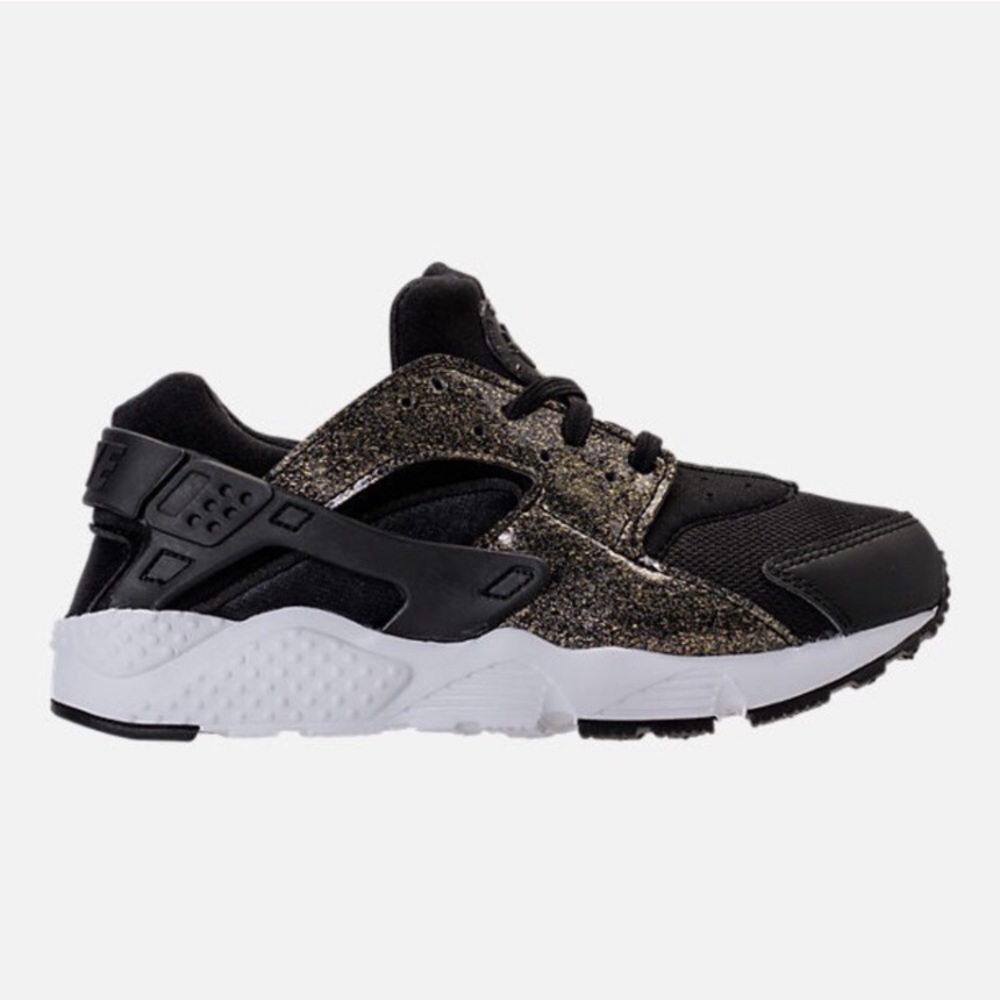 BNIB GIRLS NIKE HUARACHES